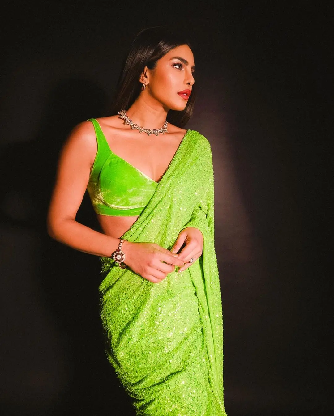 Indian Girl Priyanka Chopra In Green Saree Sleeveless Blouse